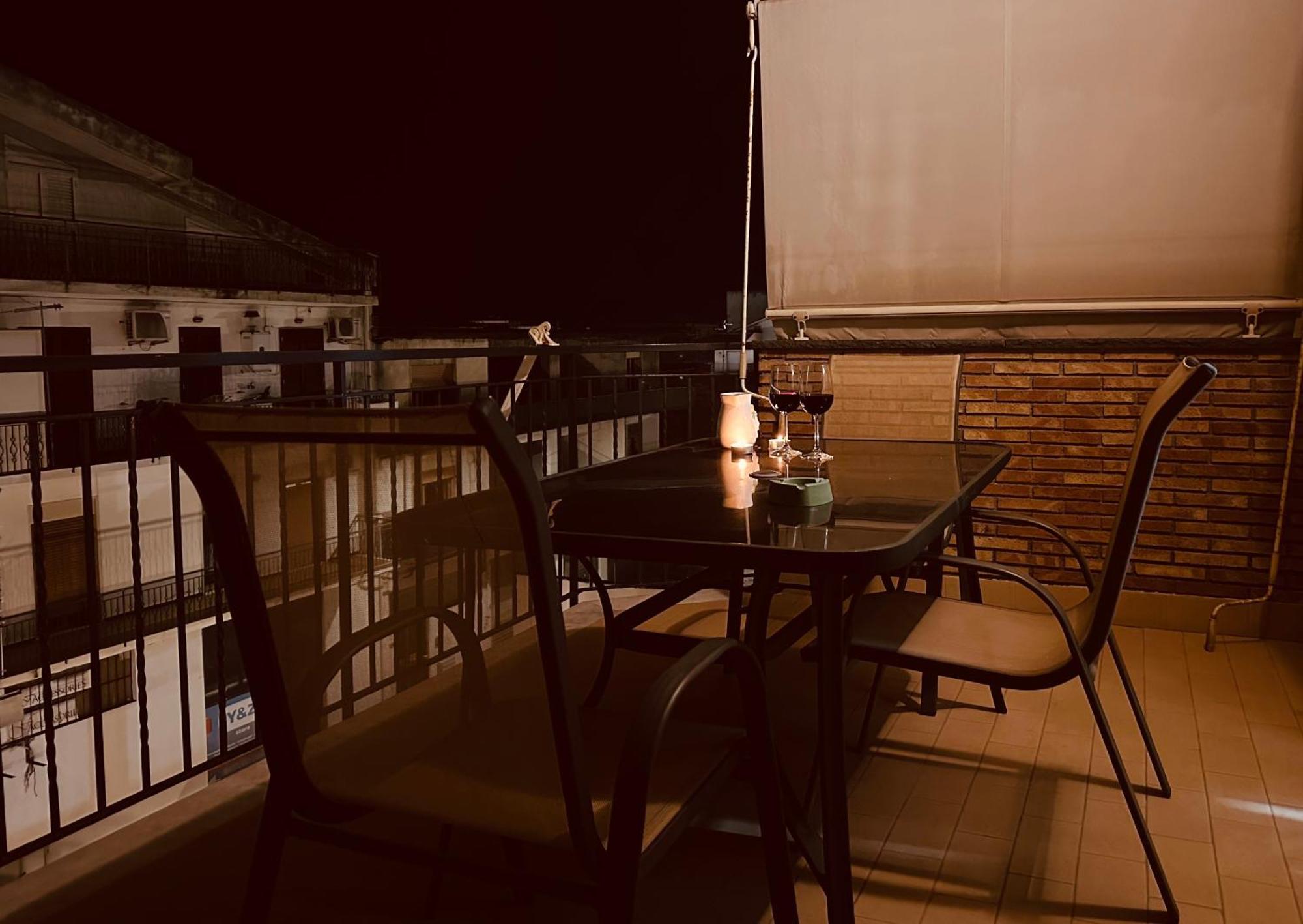 里维埃拉艾奥妮卡酒店 圣泰雷萨迪里瓦 外观 照片